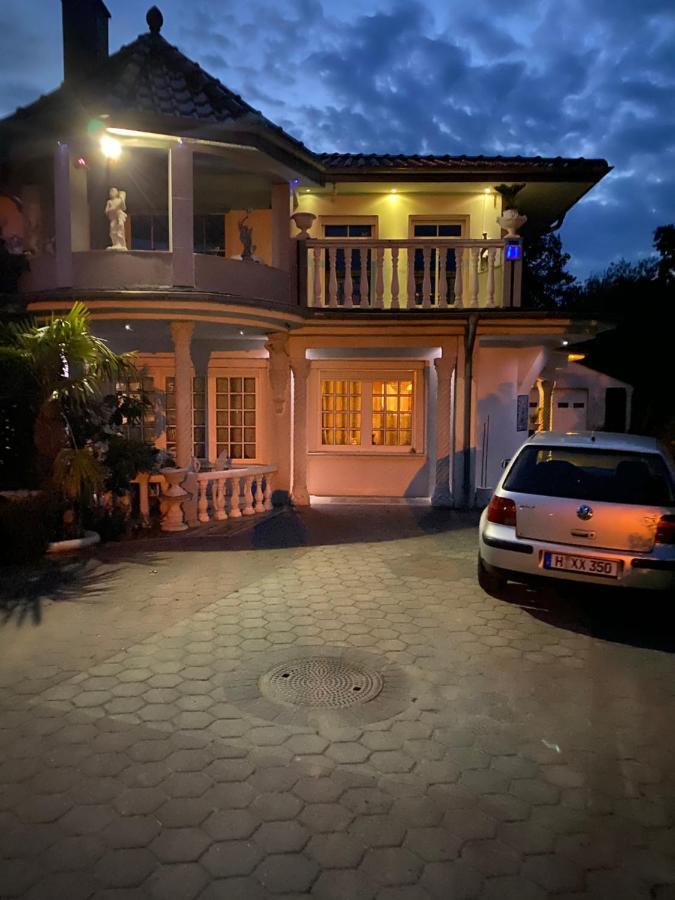 Villa In Вальсроде Экстерьер фото