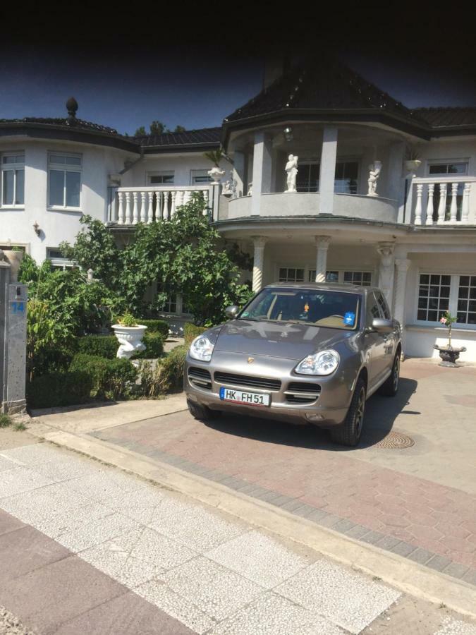 Villa In Вальсроде Экстерьер фото